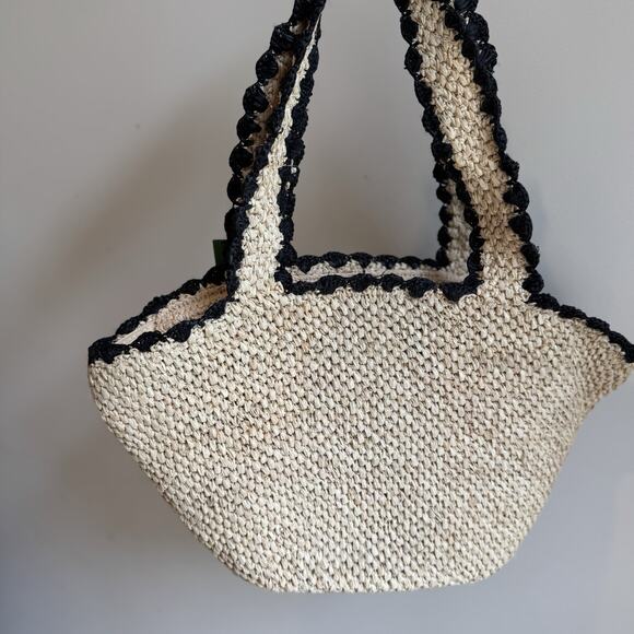 Kate Spade Raffia Bow Tote Bag Target exclusive Natural Straw NWT Beach Travel - Picture 6 of 6
